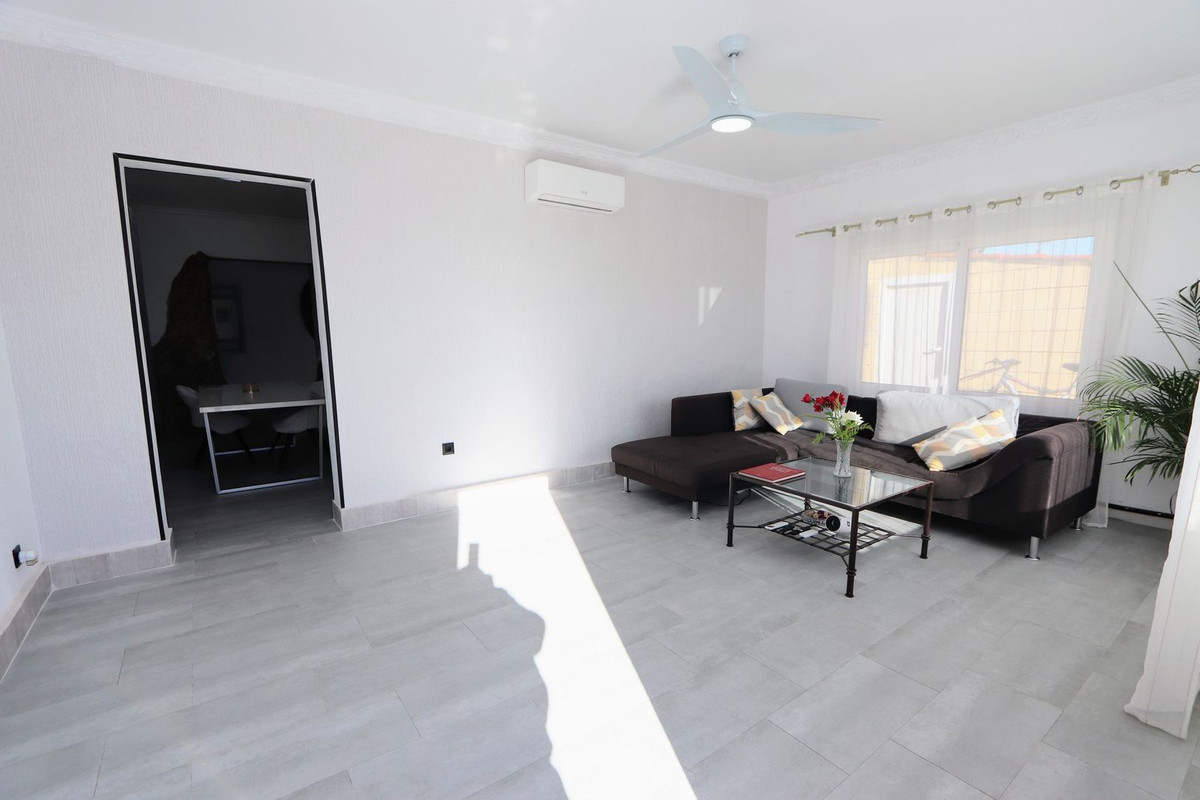 Huis te koop in Ciudad Quesada | 6 slaapkamers H5468263