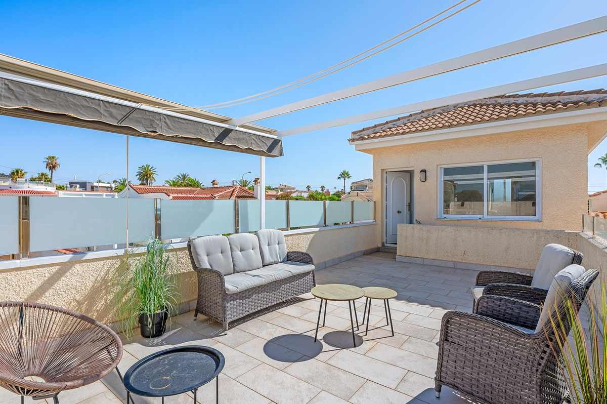 Huis te koop in Ciudad Quesada | 3 slaapkamers H5468635