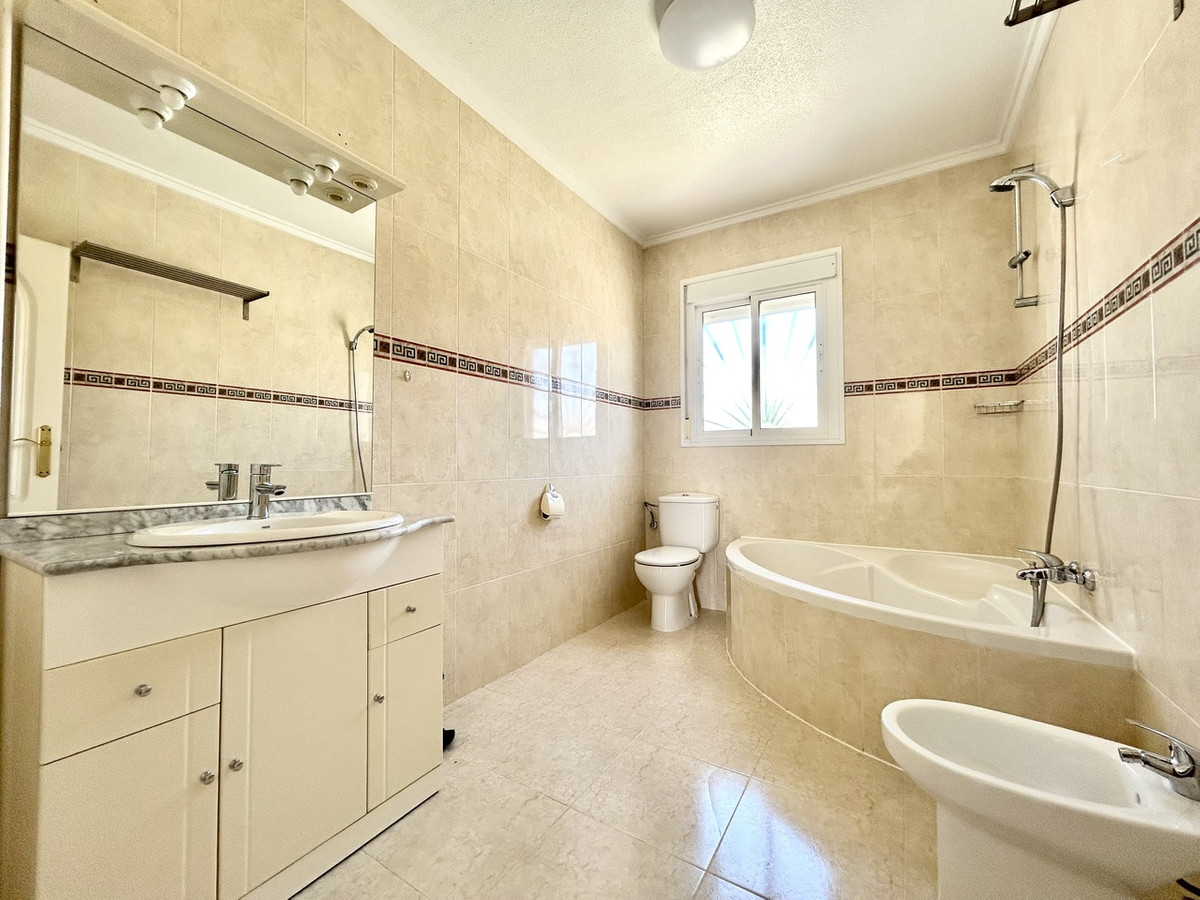 Huis te koop in Ciudad Quesada | 3 slaapkamers H5478217