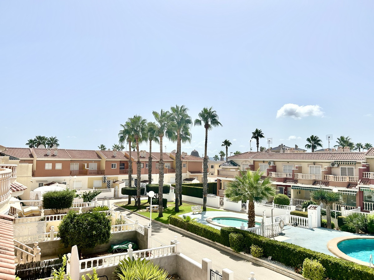 Huis te koop in Ciudad Quesada | 3 slaapkamers H5478217