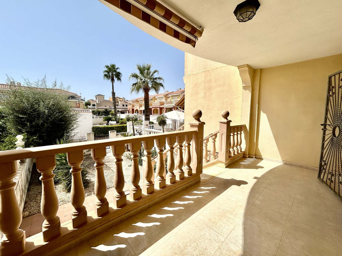 Huis te koop in Ciudad Quesada | 3 slaapkamers H5478217