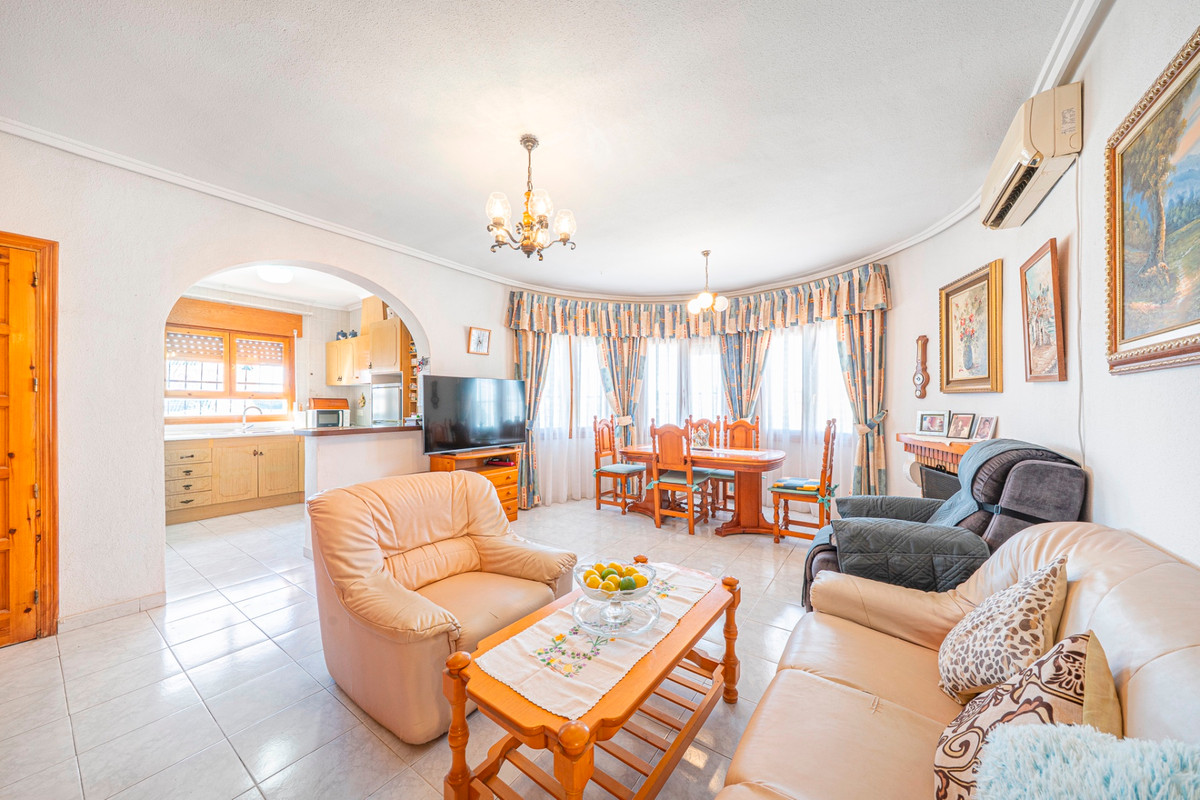 Huis te koop in Ciudad Quesada | 5 slaapkamers H5481820