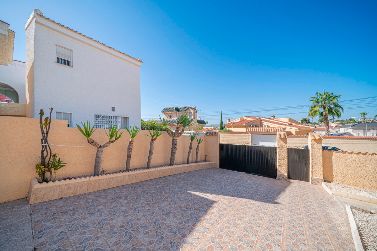 Huis te koop in Ciudad Quesada | 5 slaapkamers H5481820