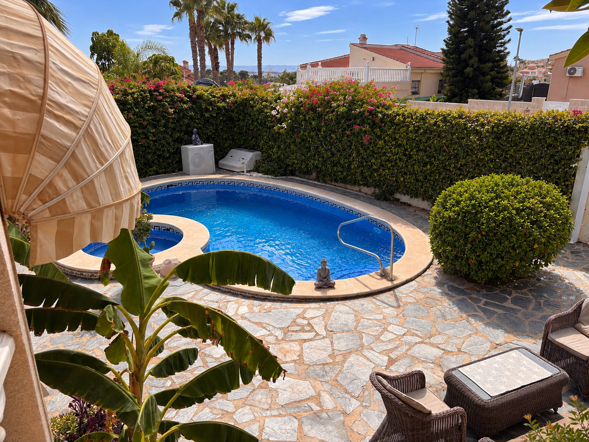 Huis te koop in Ciudad Quesada | 3 slaapkamers H5484721