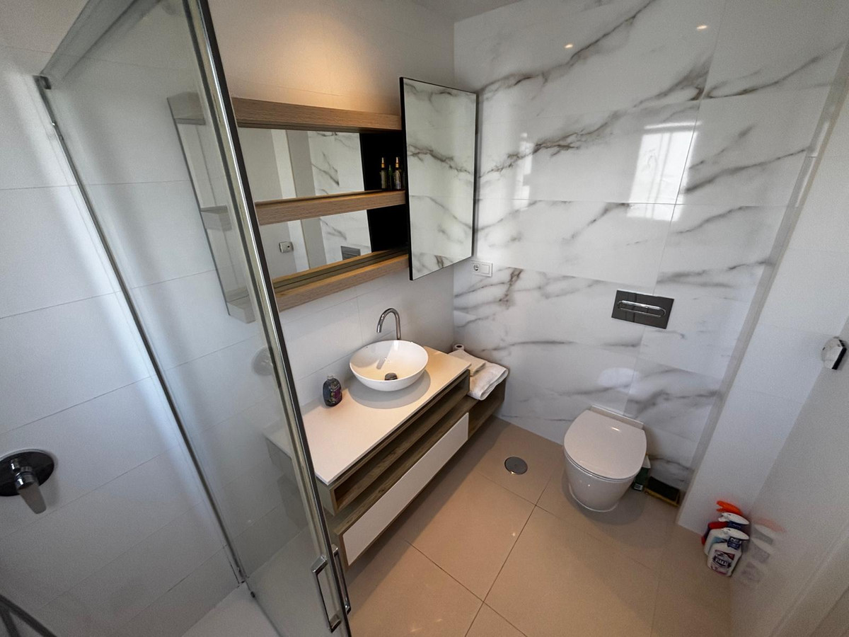 Huis te koop in Ciudad Quesada | 4 slaapkamers H5488042