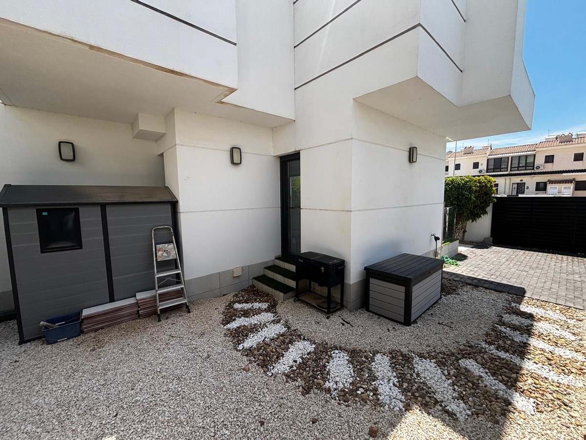 Huis te koop in Ciudad Quesada | 4 slaapkamers H5488042