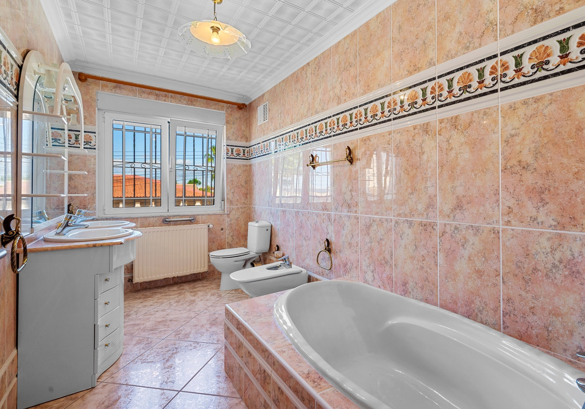 Property main view 33