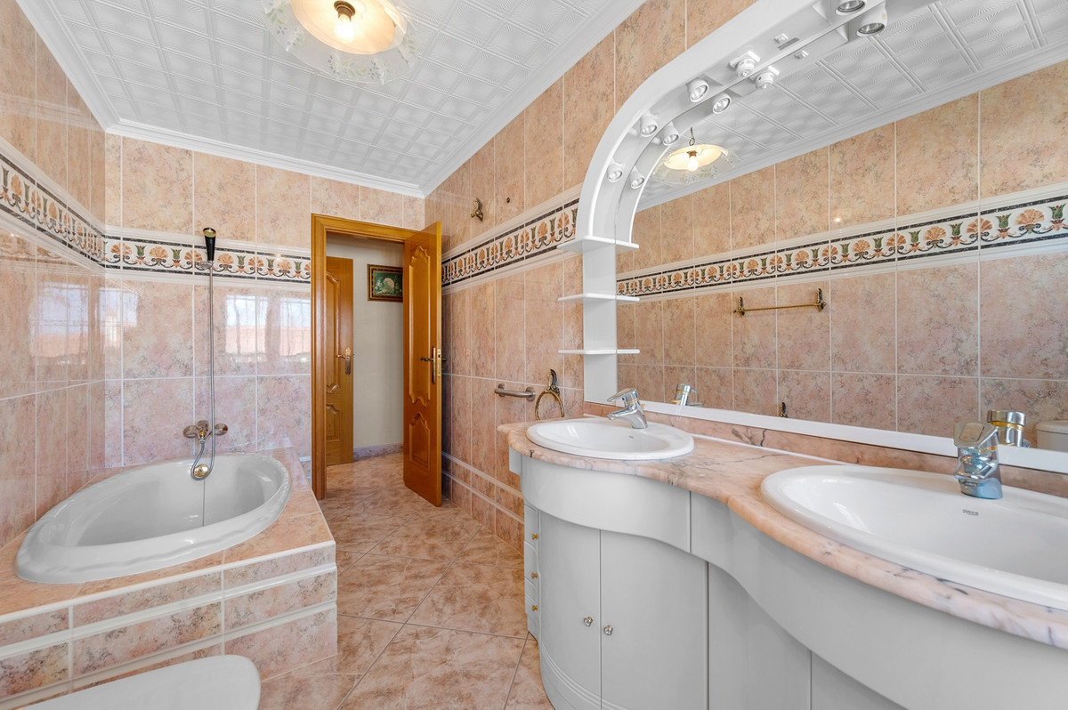 Property main view 34
