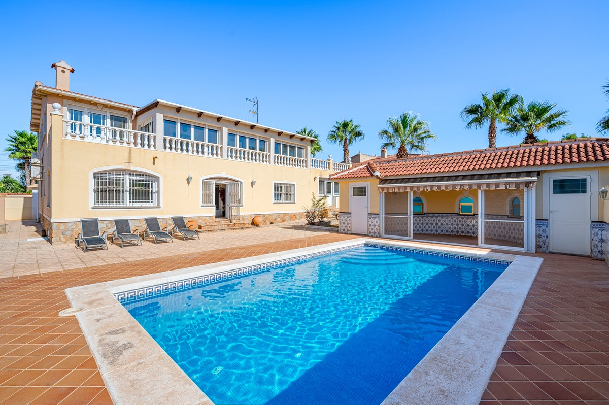 Property main view 45