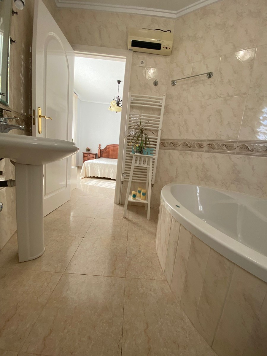 Huis te koop in Ciudad Quesada | 3 slaapkamers H5517160