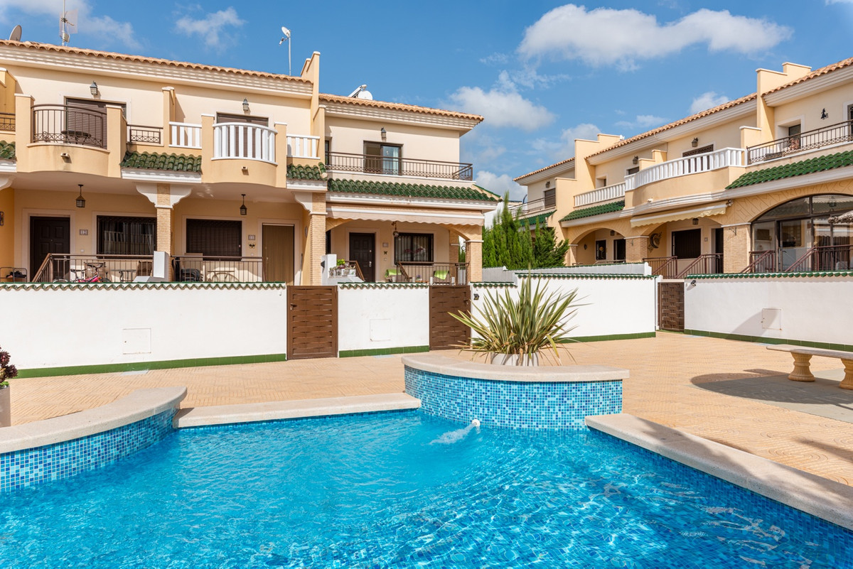 Huis te koop in Ciudad Quesada | 2 slaapkamers H5517175