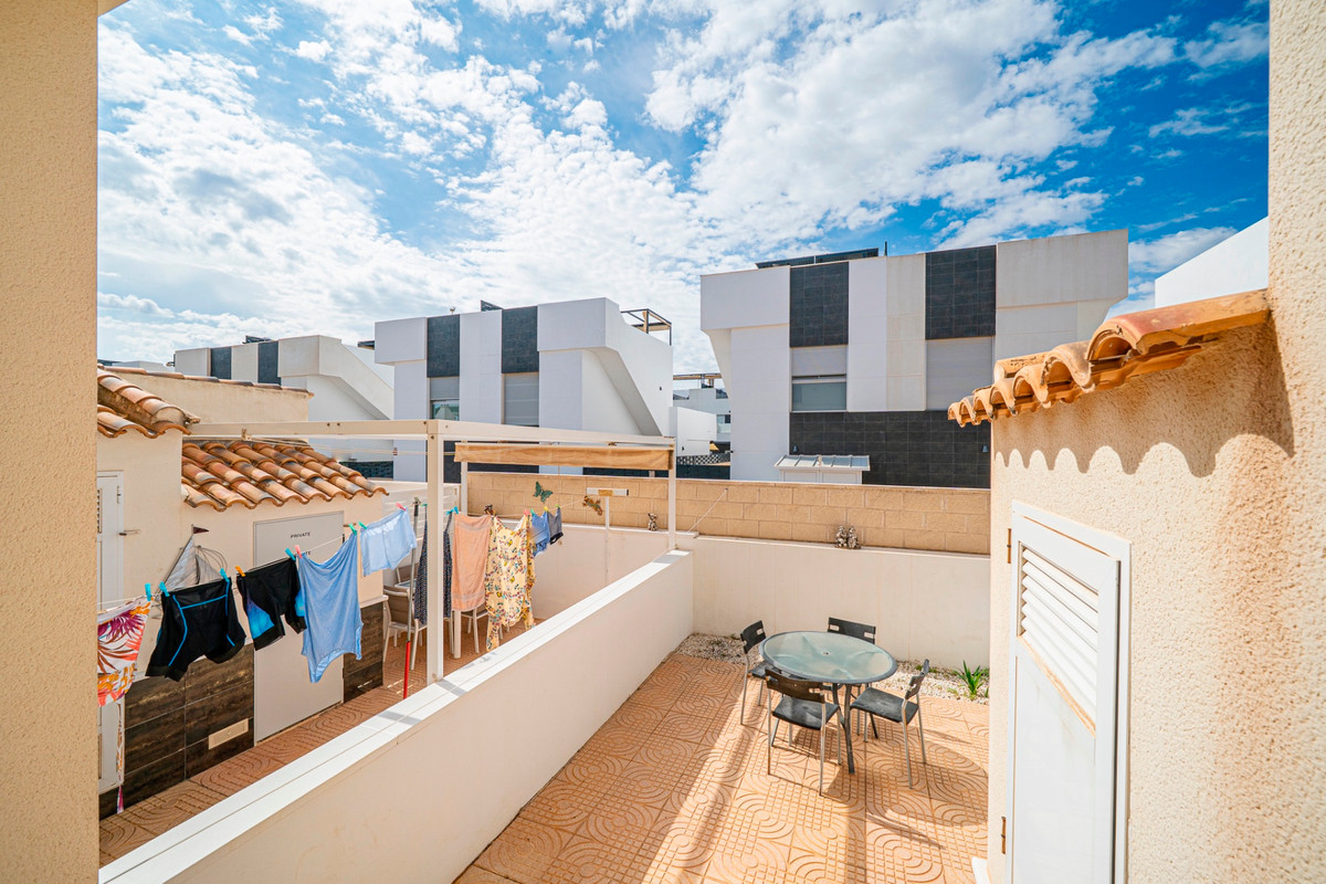 Huis te koop in Ciudad Quesada | 2 slaapkamers H5517175
