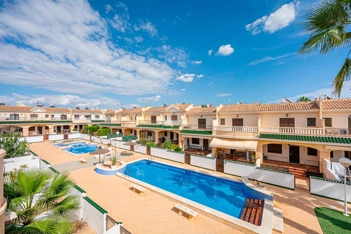 Huis te koop in Ciudad Quesada | 2 slaapkamers H5517175