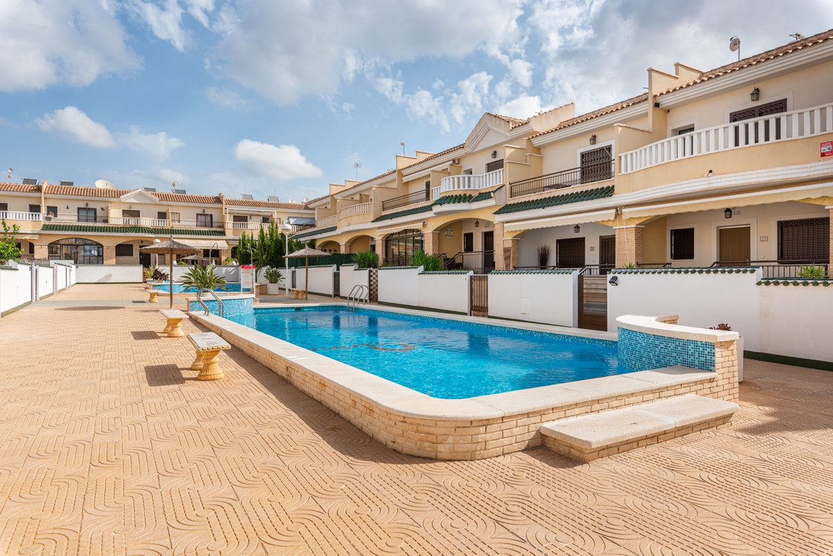 Huis te koop in Ciudad Quesada | 2 slaapkamers H5517175