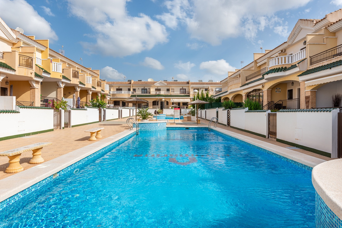 Huis te koop in Ciudad Quesada | 2 slaapkamers H5517175