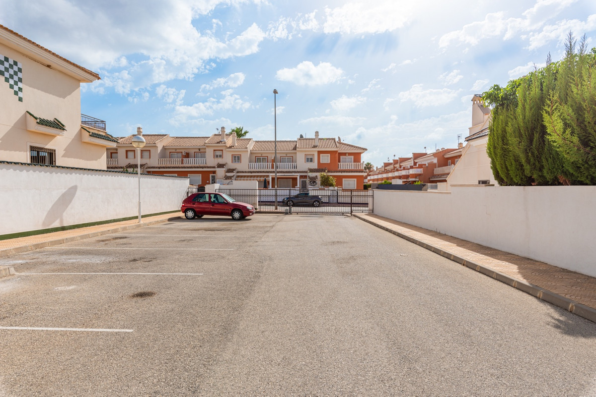 Huis te koop in Ciudad Quesada | 2 slaapkamers H5517175