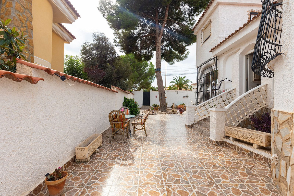 Huis te koop in Ciudad Quesada | 5 slaapkamers H5517598