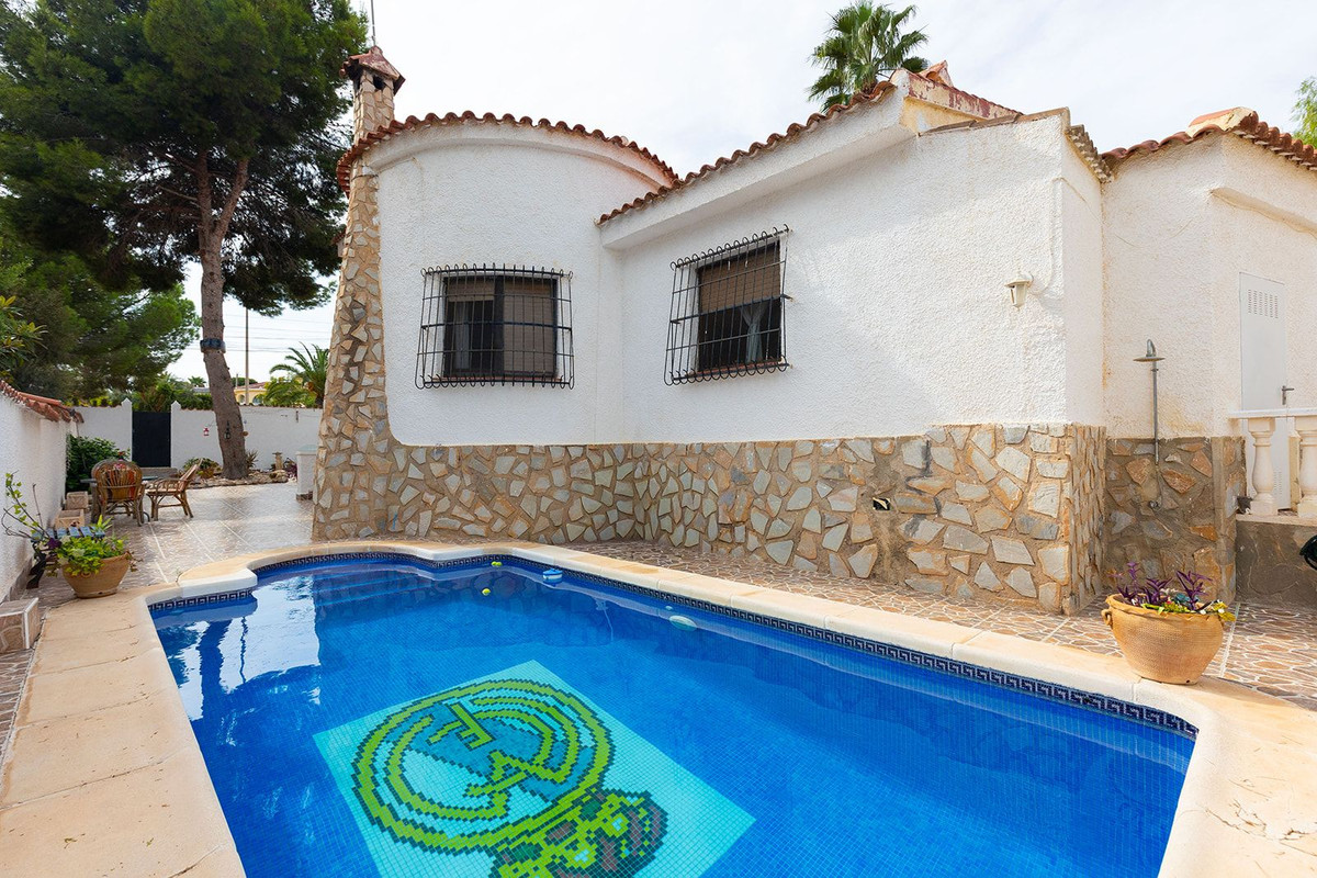 Huis te koop in Ciudad Quesada | 5 slaapkamers H5517598
