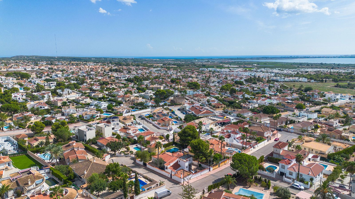 Huis te koop in Ciudad Quesada | 5 slaapkamers H5517598