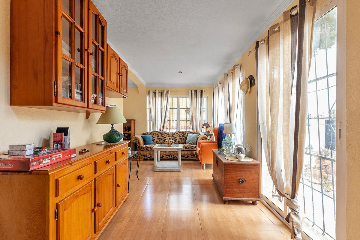 Huis te koop in Ciudad Quesada | 5 slaapkamers H5517598