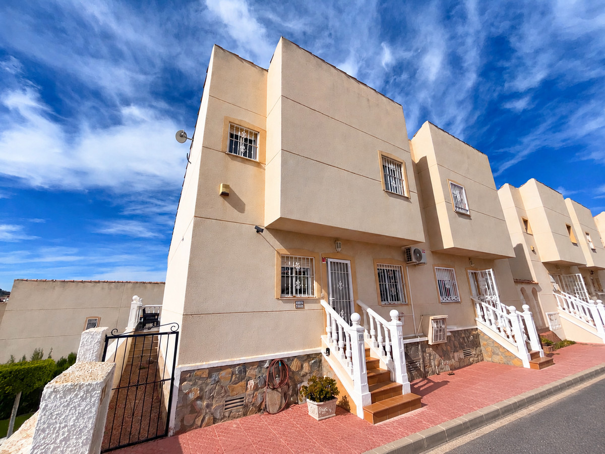 Huis te koop in Ciudad Quesada | 3 slaapkamers H5521360