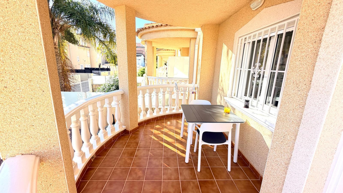 Huis te koop in Ciudad Quesada | 3 slaapkamers H5524423