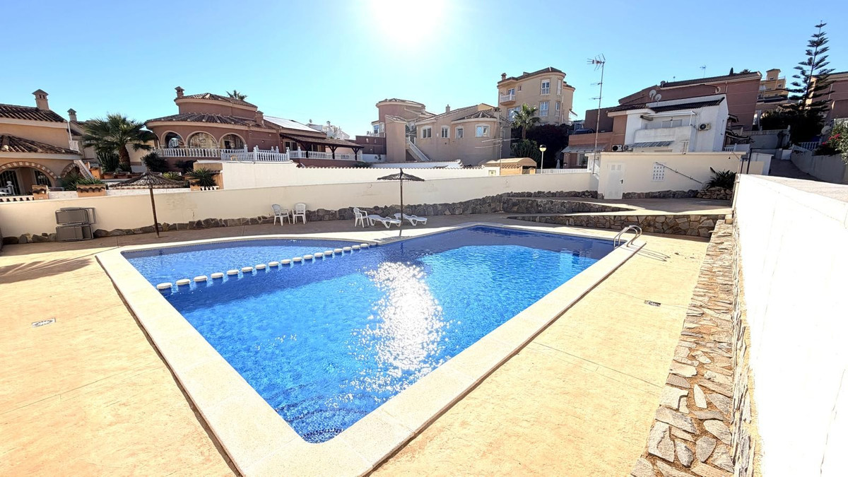 Huis te koop in Ciudad Quesada | 3 slaapkamers H5524423