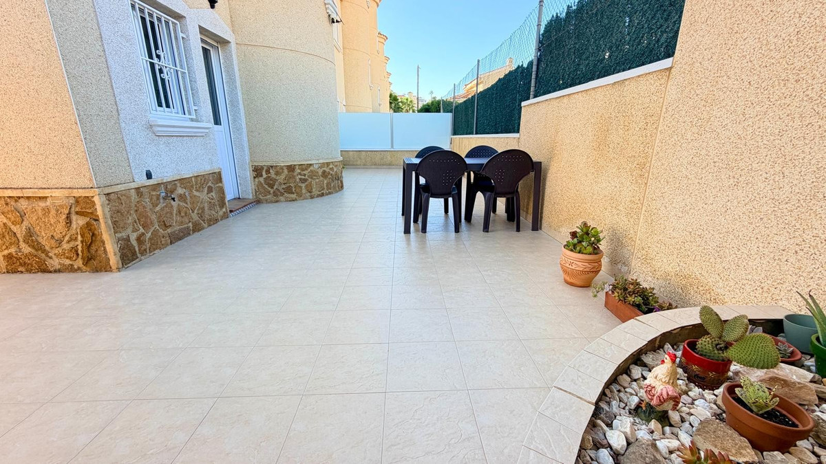 Huis te koop in Ciudad Quesada | 3 slaapkamers H5524423