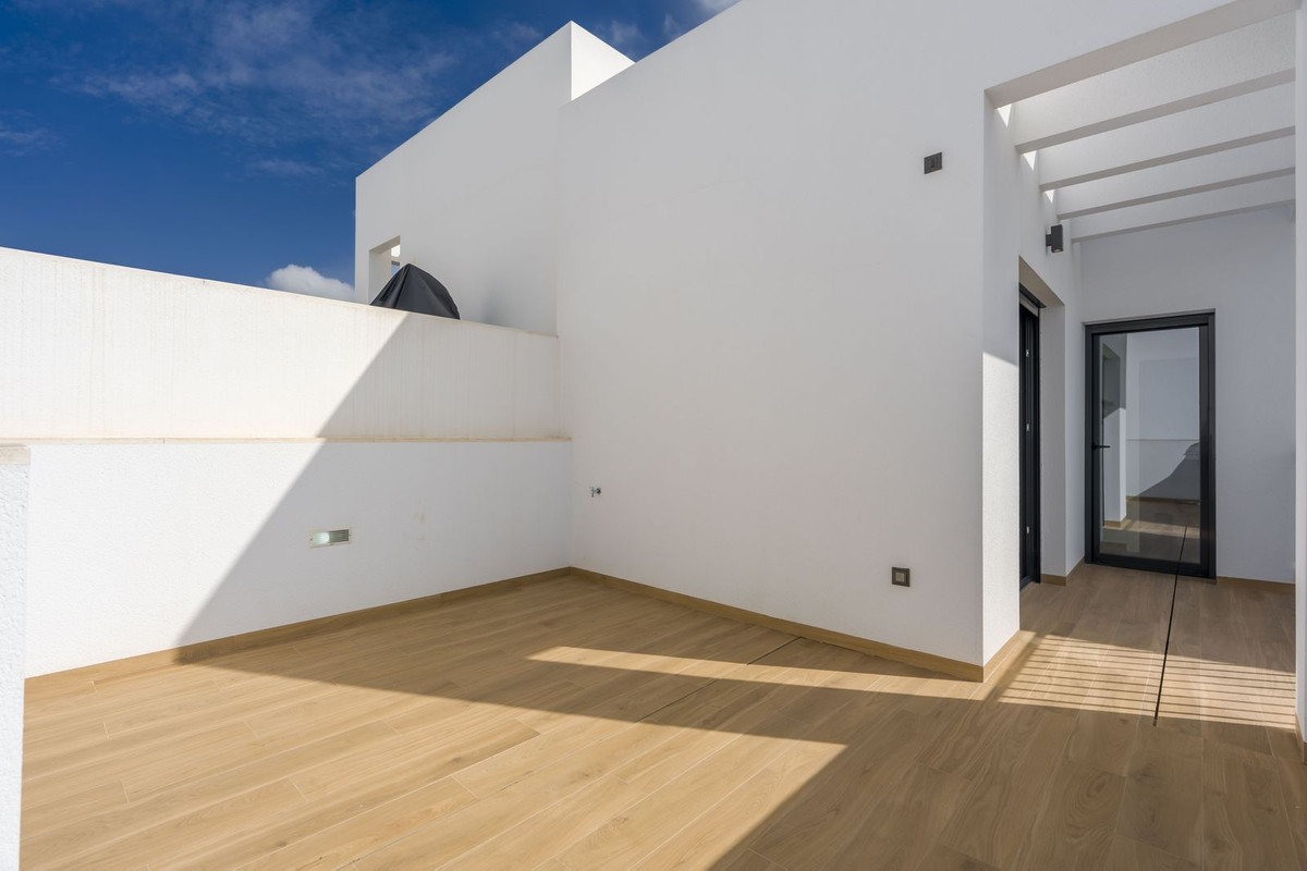 Huis te koop in Ciudad Quesada | 4 slaapkamers H5528251