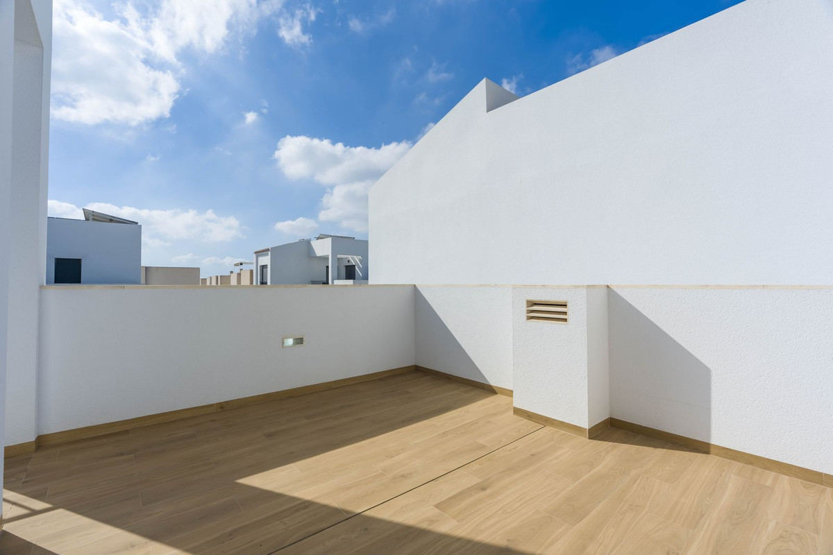 Huis te koop in Ciudad Quesada | 4 slaapkamers H5528251