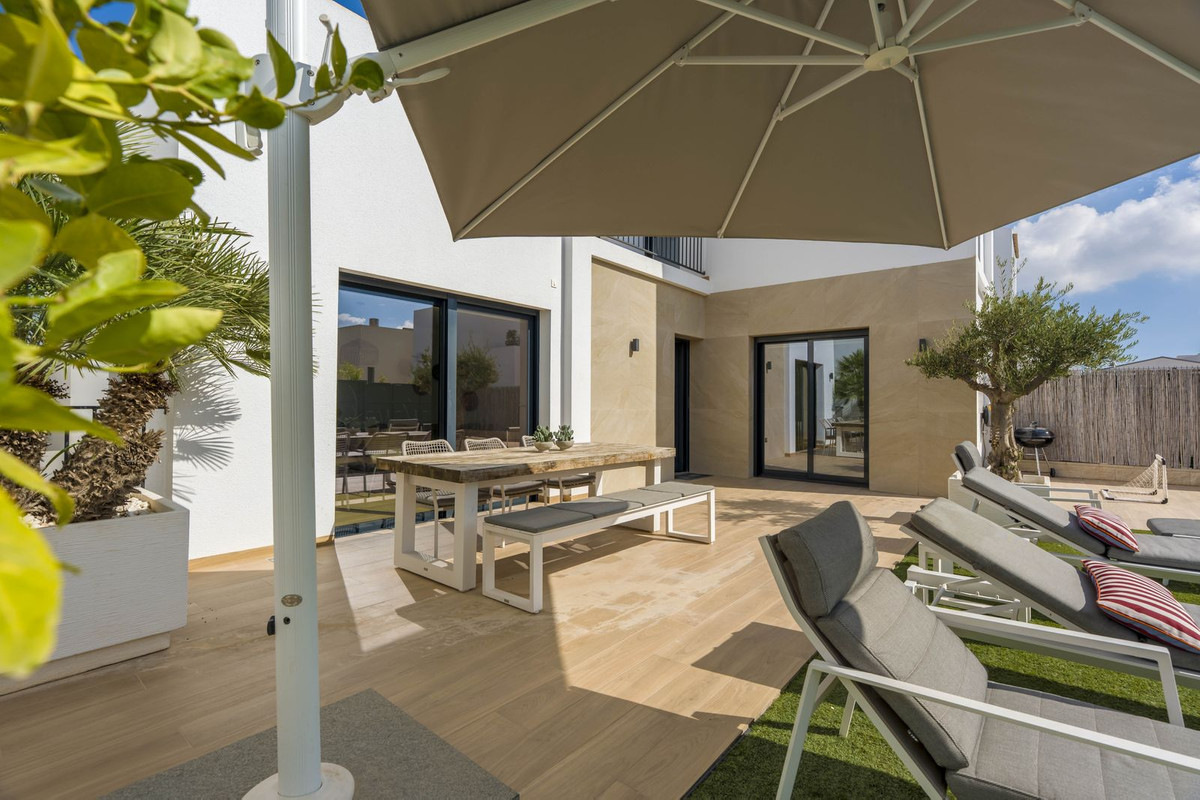 Huis te koop in Ciudad Quesada | 4 slaapkamers H5528251