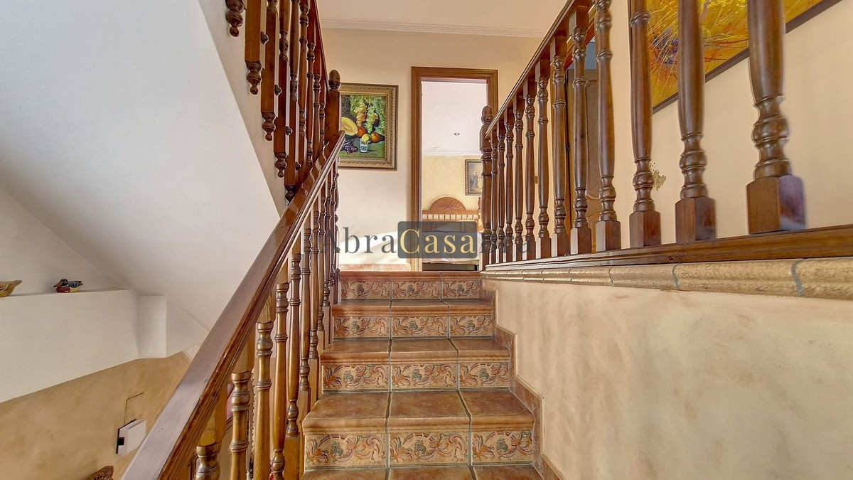 Huis te koop in Cómpeta | 4 slaapkamers H4773187