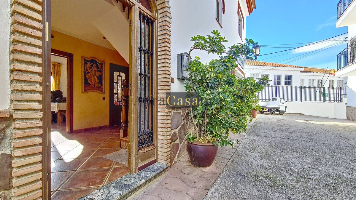 Huis te koop in Cómpeta | 4 slaapkamers H4773187