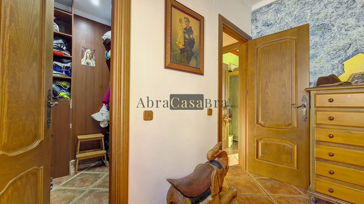 Huis te koop in Cómpeta | 4 slaapkamers H4773187