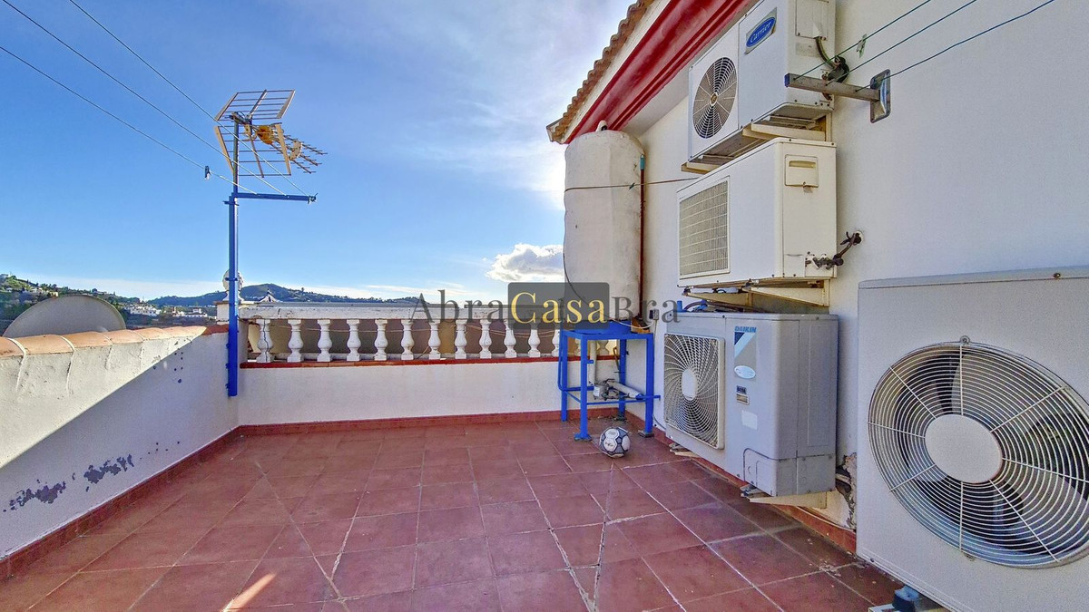 Huis te koop in Cómpeta | 4 slaapkamers H4773187