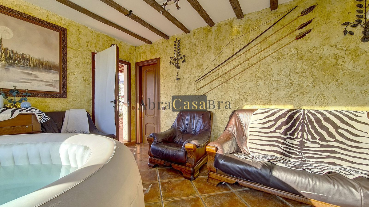 Huis te koop in Cómpeta | 4 slaapkamers H4773187