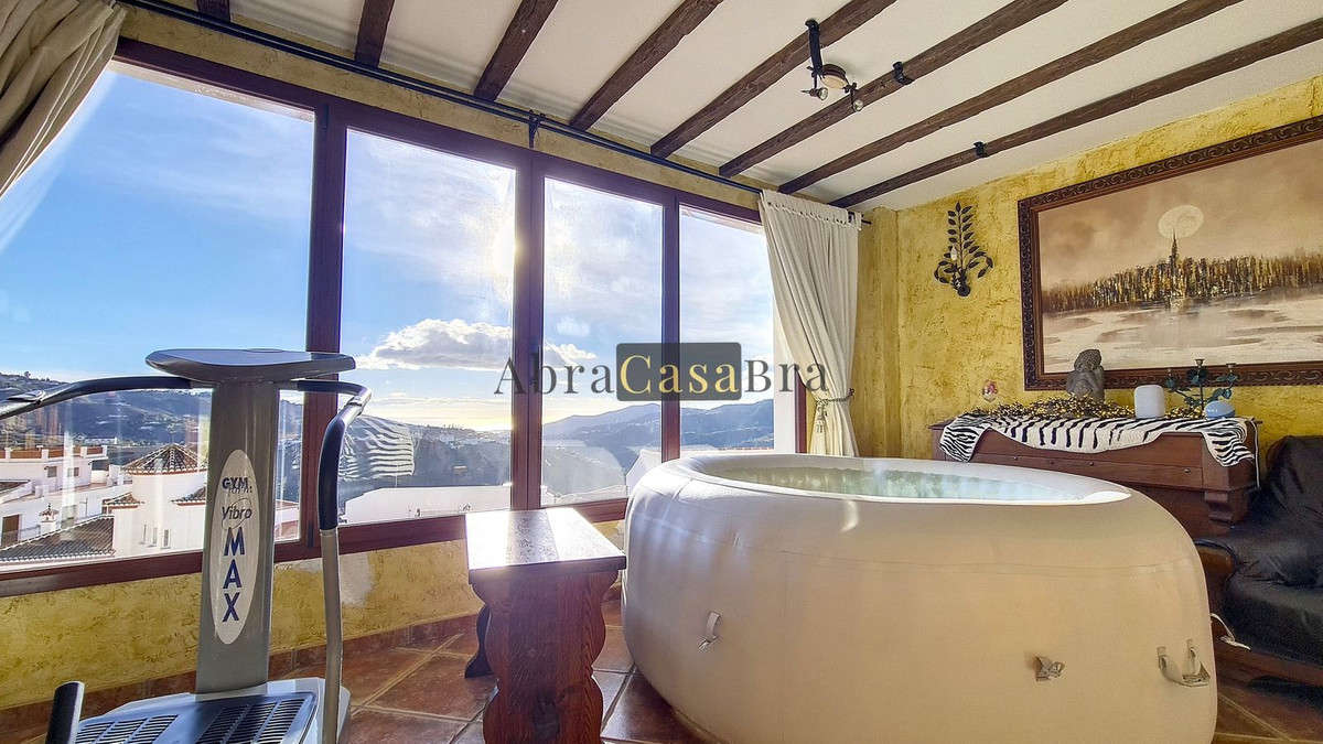 Huis te koop in Cómpeta | 4 slaapkamers H4773187