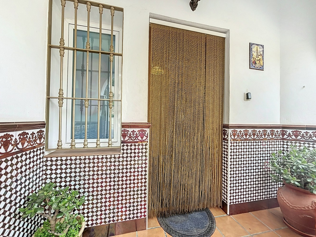 Semi-Vrijstaande Villa in Cómpeta-1