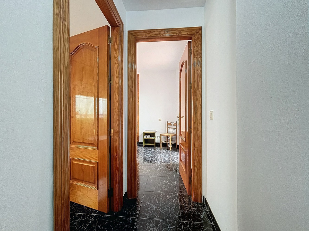 Semi-Vrijstaande Villa in Cómpeta-24