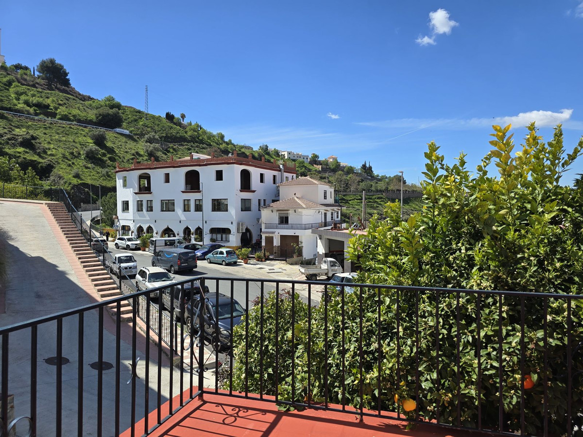 Huis te koop in Cómpeta | 3 slaapkamers H4985434