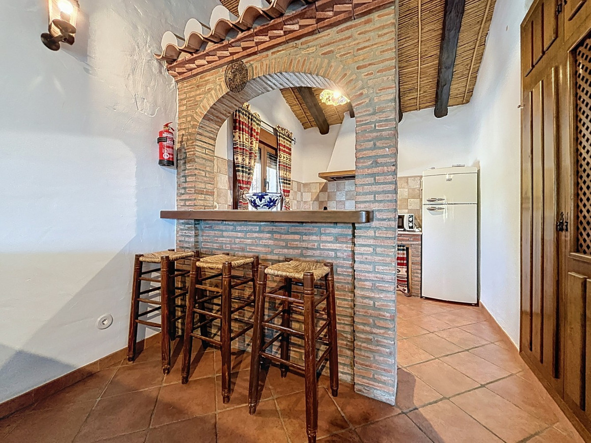 Semi-Vrijstaande Villa in Cómpeta-10
