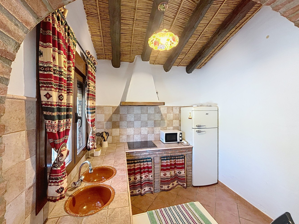 Semi-Vrijstaande Villa in Cómpeta-12