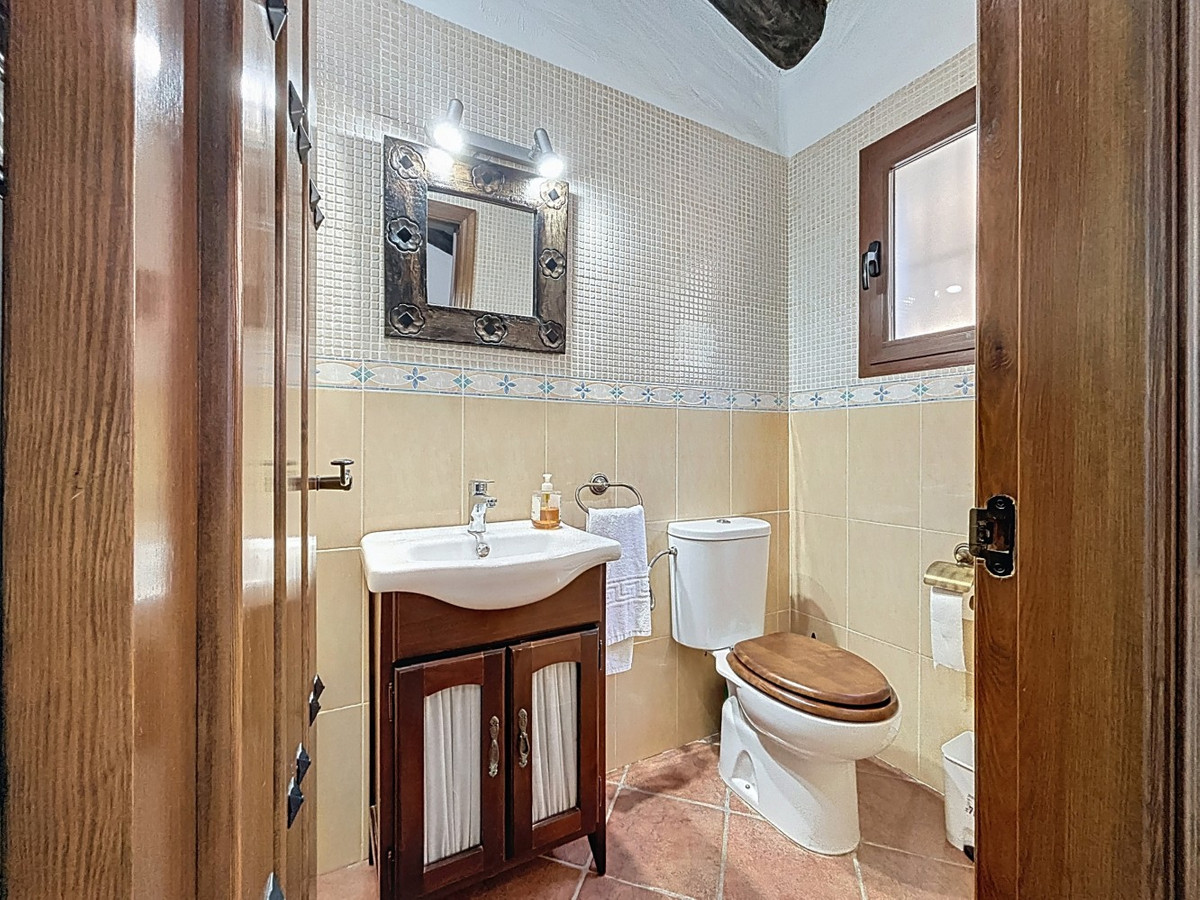 Semi-Vrijstaande Villa in Cómpeta-21