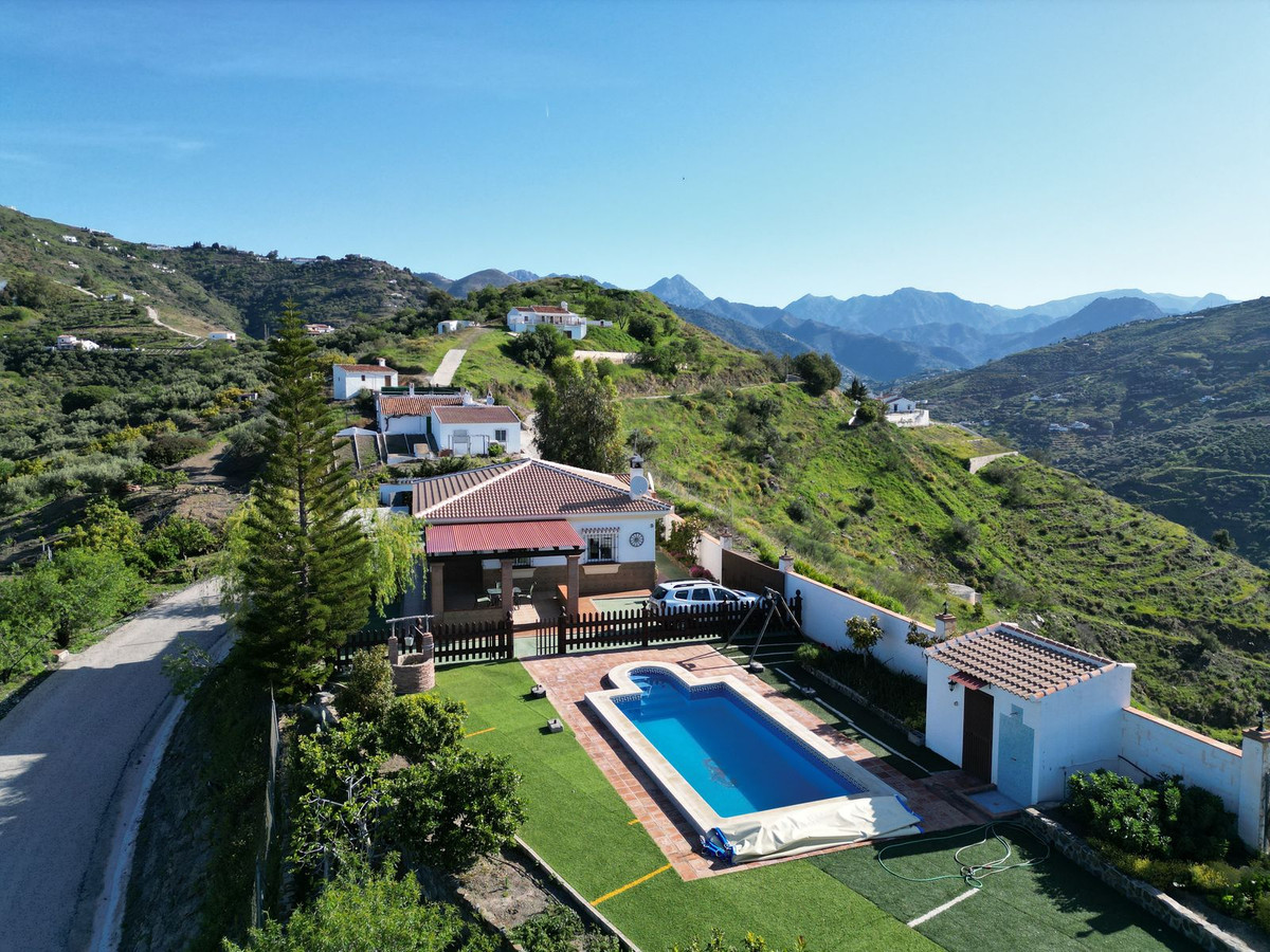 Huis te koop in Cómpeta | 3 slaapkamers H5013607