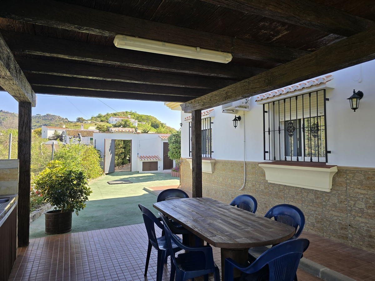 Huis te koop in Cómpeta | 3 slaapkamers H5013607