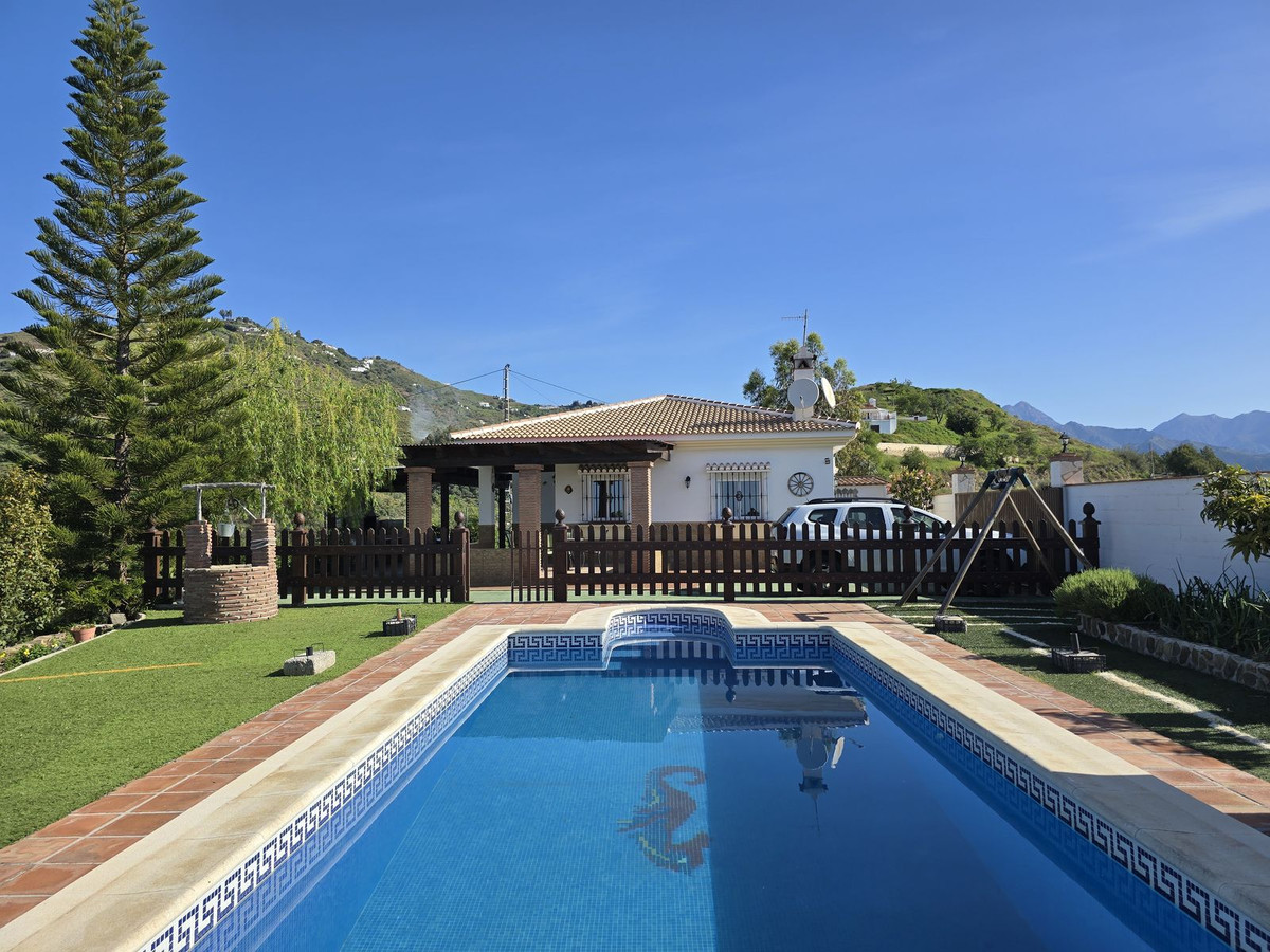 Huis te koop in Cómpeta | 3 slaapkamers H5013607