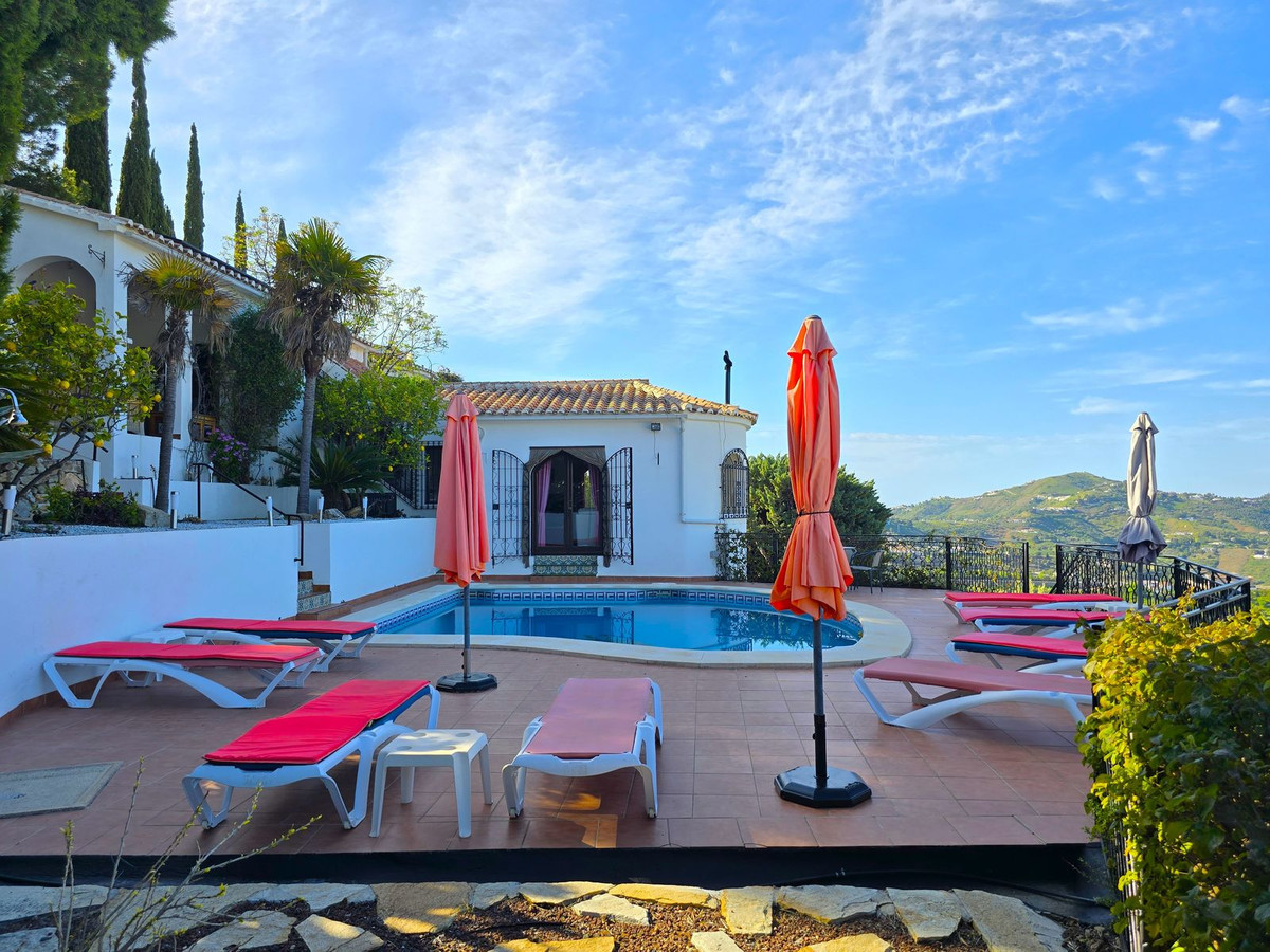 Vrijstaande Villa in Cómpeta-6