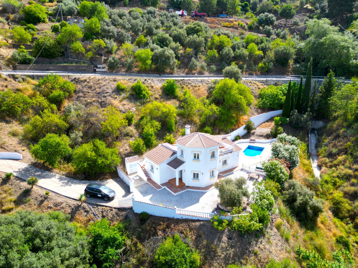 Huis te koop in Cómpeta | 4 slaapkamers H5035117