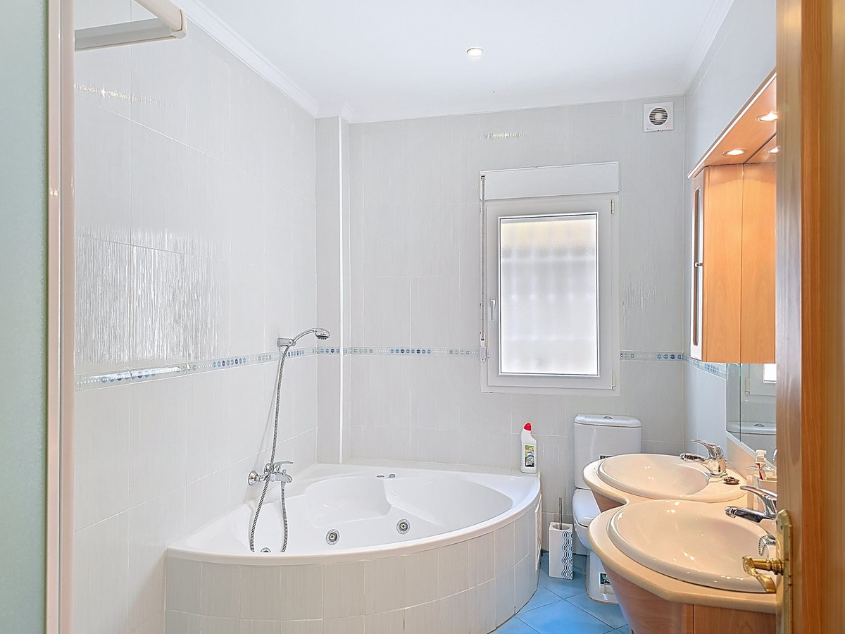 Huis te koop in Cómpeta | 4 slaapkamers H5035117