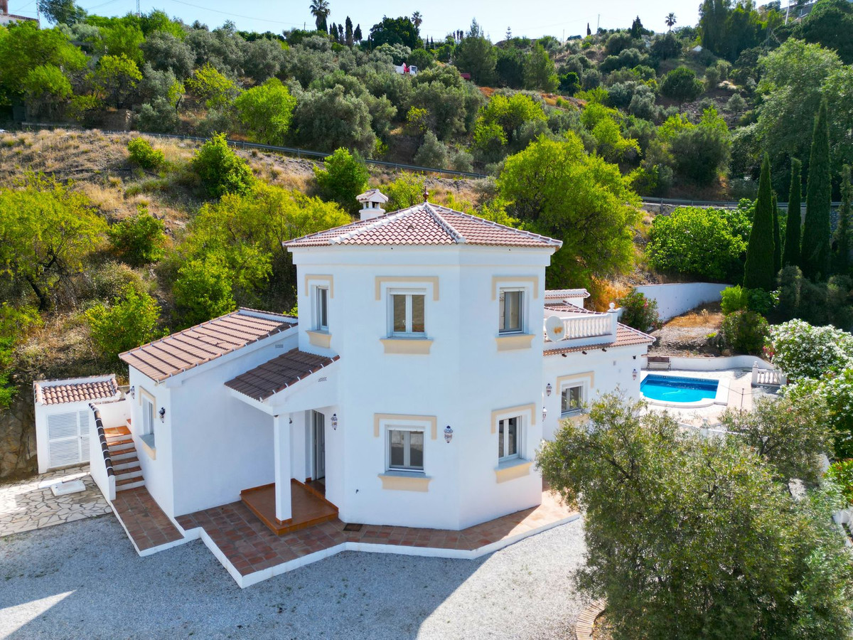 Huis te koop in Cómpeta | 4 slaapkamers H5035117